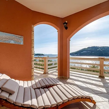 Meri By Guide Apartament